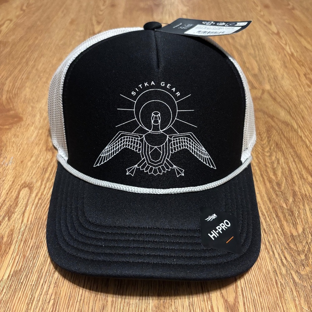 NWT Sitka Gear Darkest Hi Foam Trucker Rope Hat Duck Waterfowl